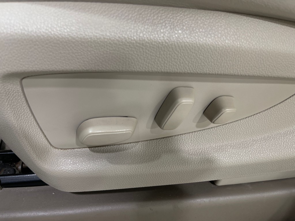 2020 GMC Yukon Image 18