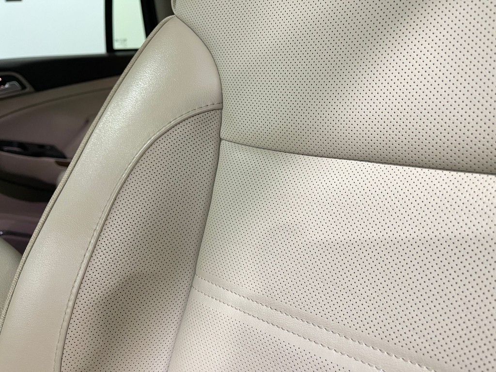 2020 GMC Yukon Image 19