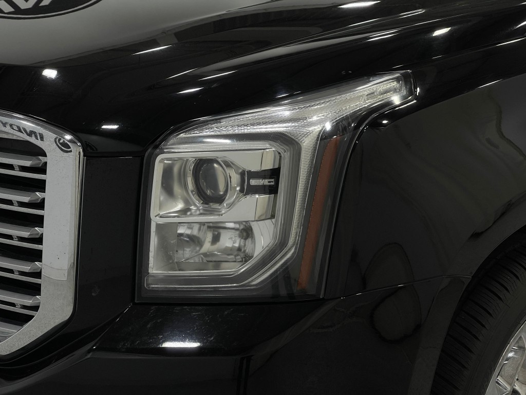 2020 GMC Yukon Image 36