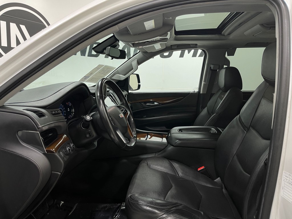 2020 Cadillac Escalade Image 13