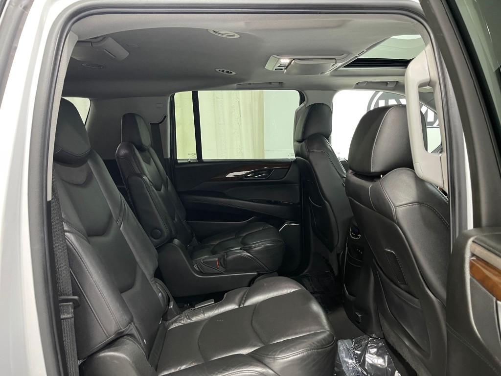 2020 Cadillac Escalade Image 33