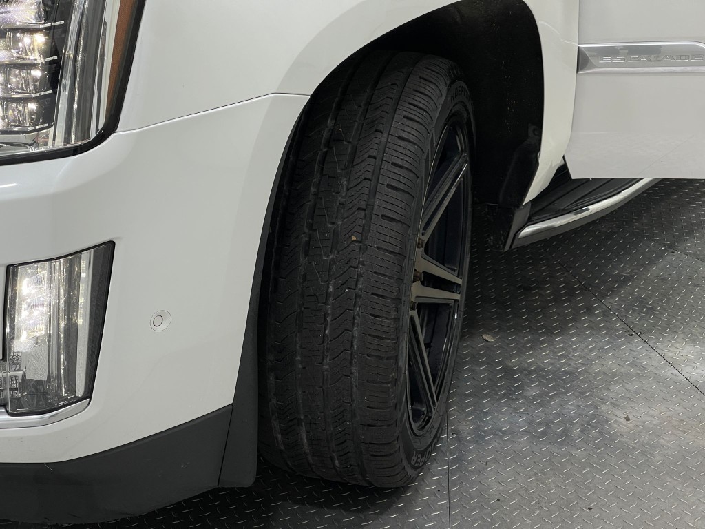 2020 Cadillac Escalade Image 35