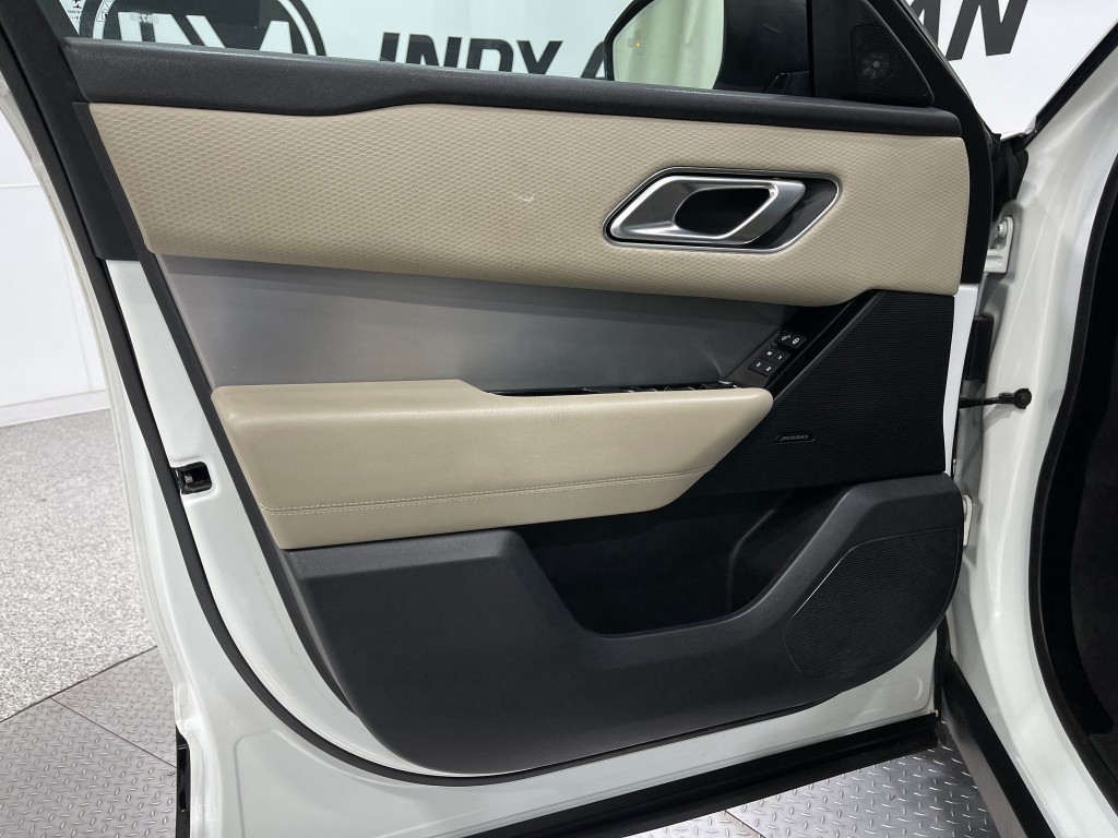 2020 Land Rover Range Rover Image 13