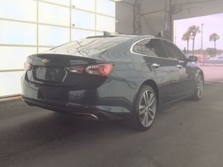 2020 Chevrolet Malibu Image 3