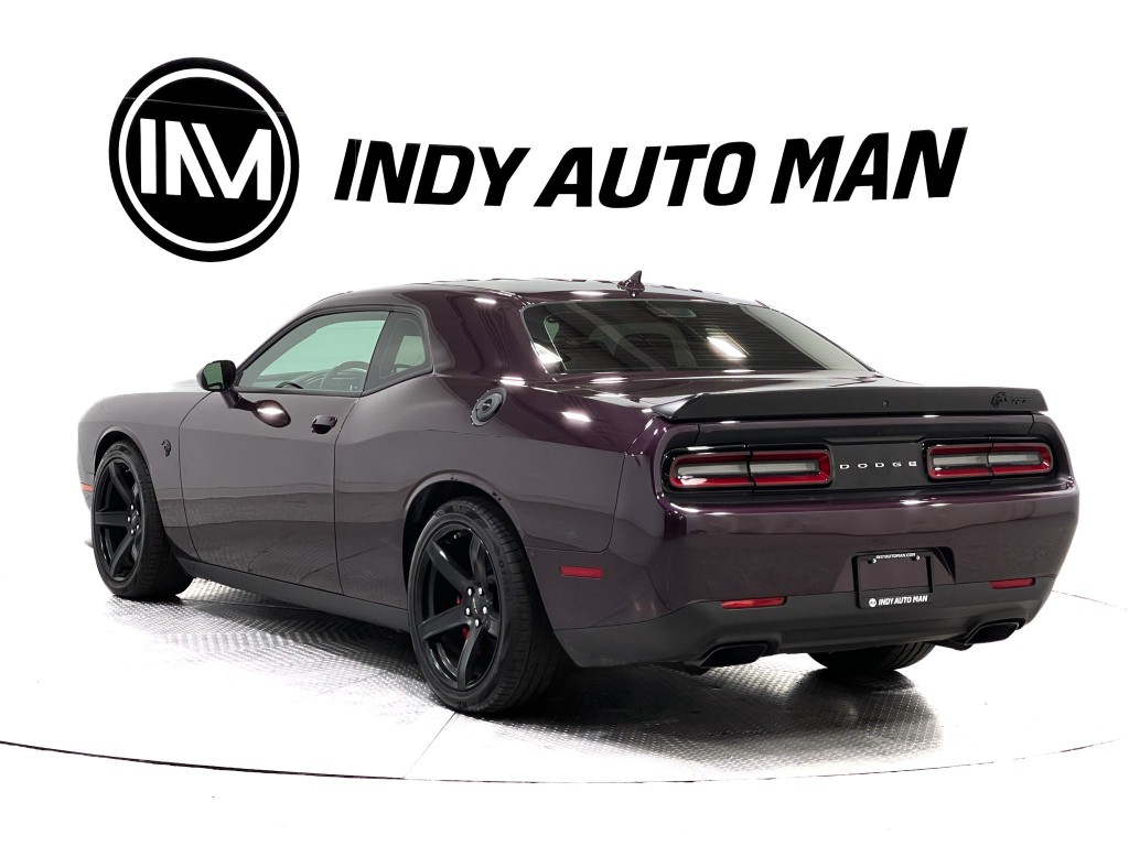 2022 Dodge Challenger Image 6