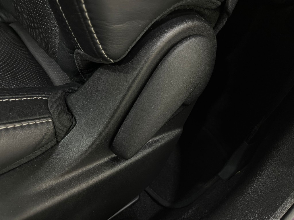 2022 Dodge Challenger Image 16