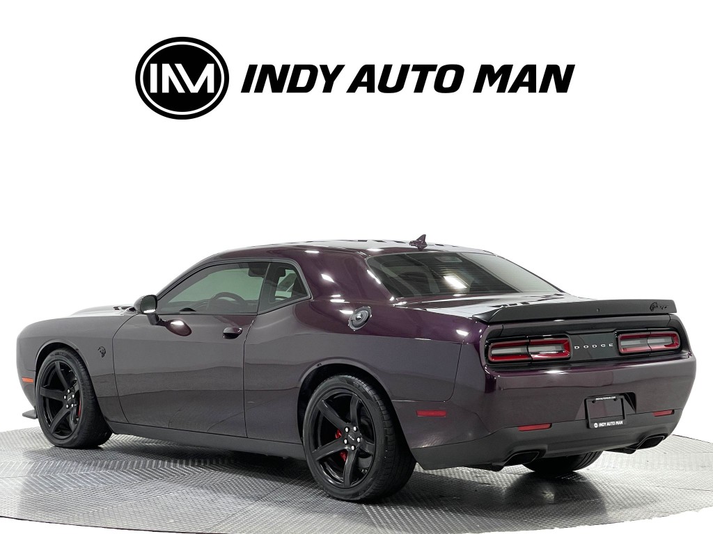2022 Dodge Challenger Image 6