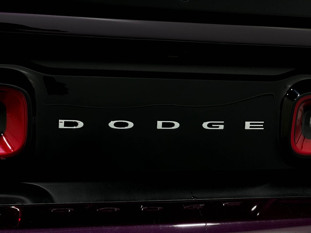 2022 Dodge Challenger Image 36
