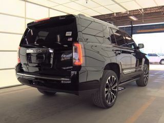 2020 GMC Yukon Image 3