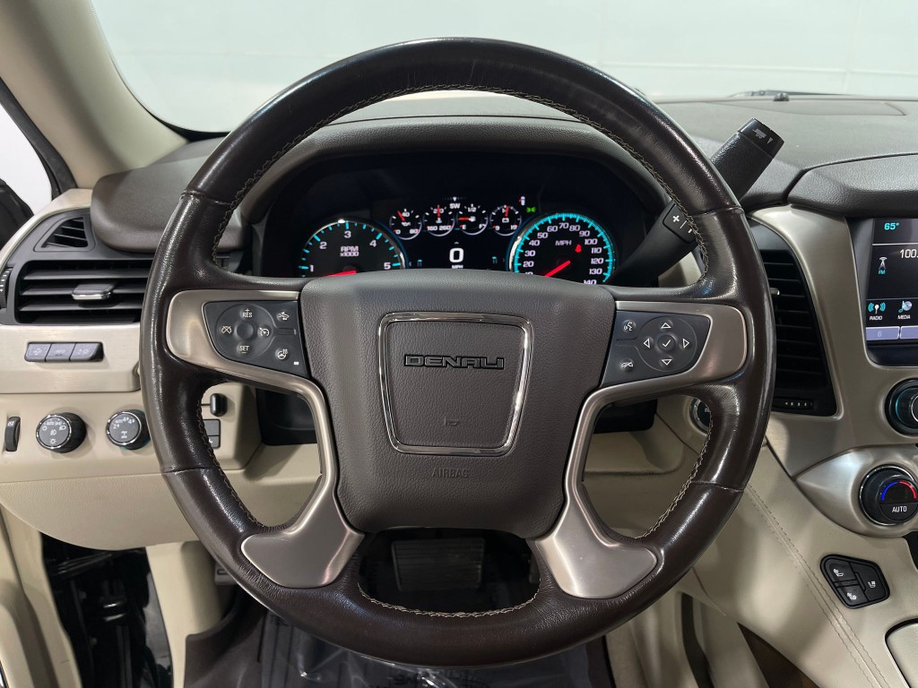2020 GMC Yukon Image 19