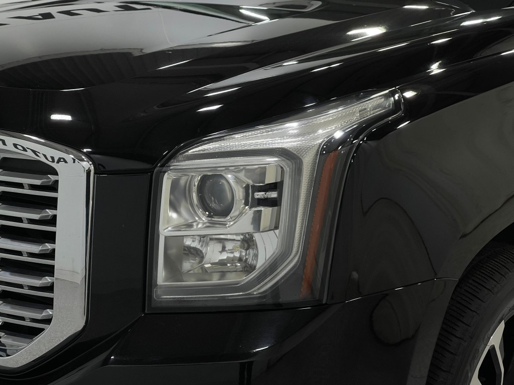 2020 GMC Yukon Image 32