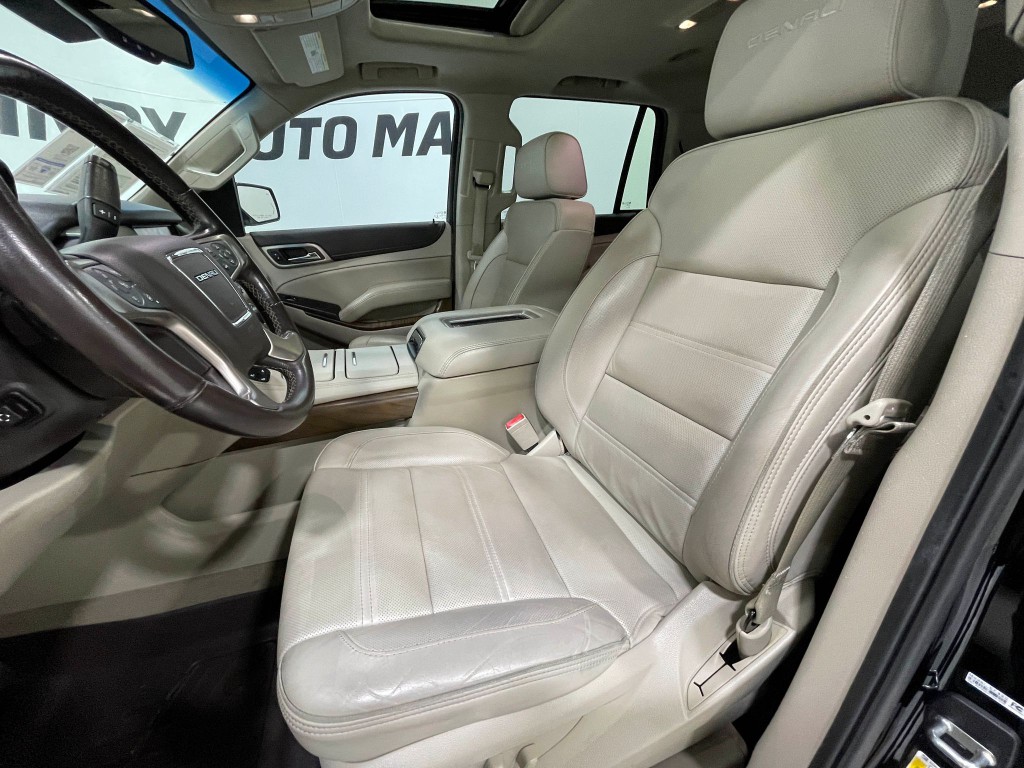 2020 GMC Yukon Image 14