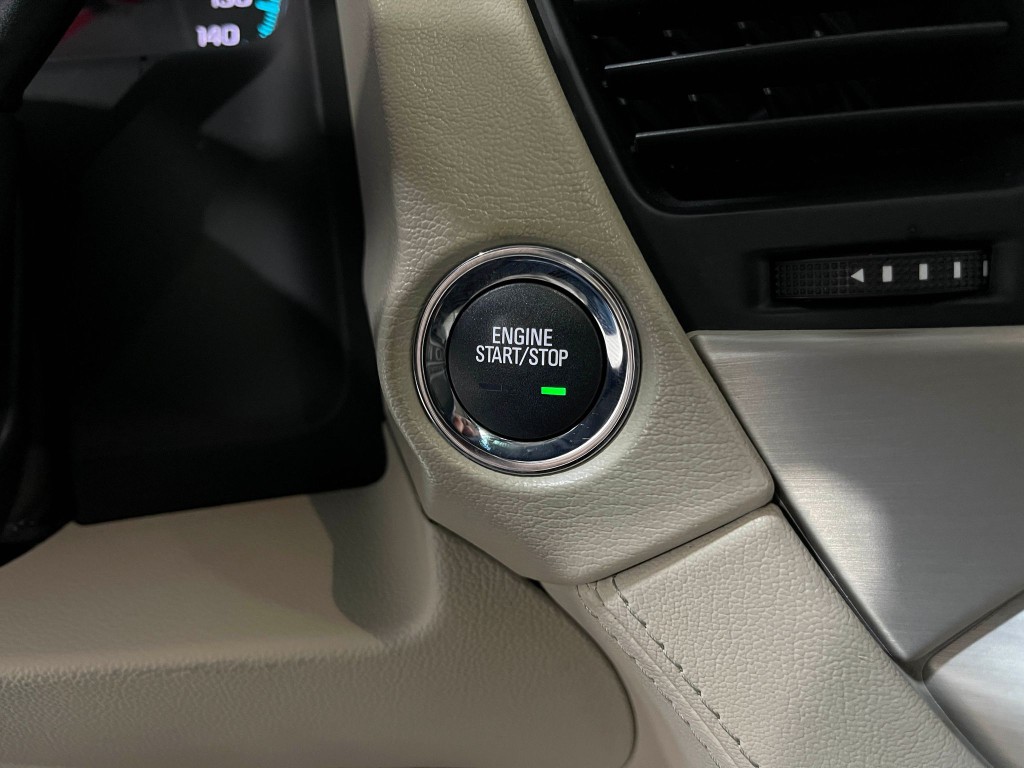 2020 GMC Yukon Image 21