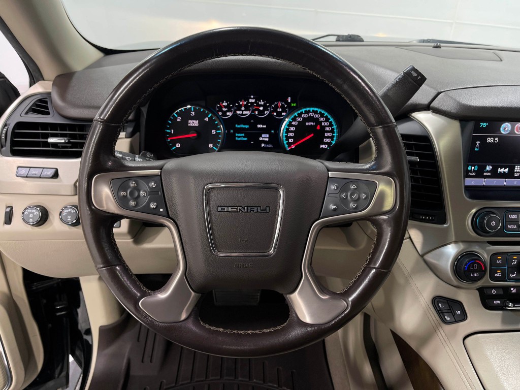2020 GMC Yukon Image 22