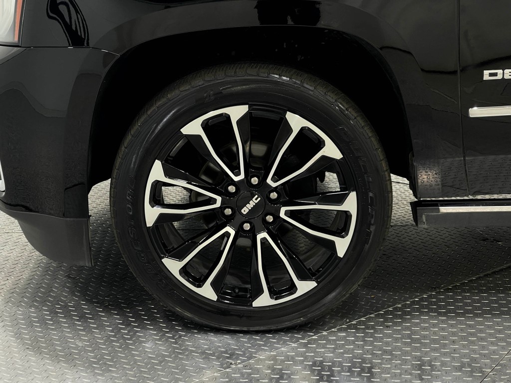 2020 GMC Yukon Image 37
