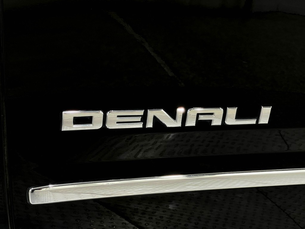 2020 GMC Yukon Image 42