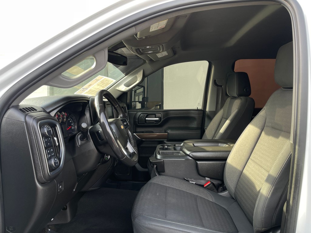 2020 Chevrolet Silverado 1500 Image 10