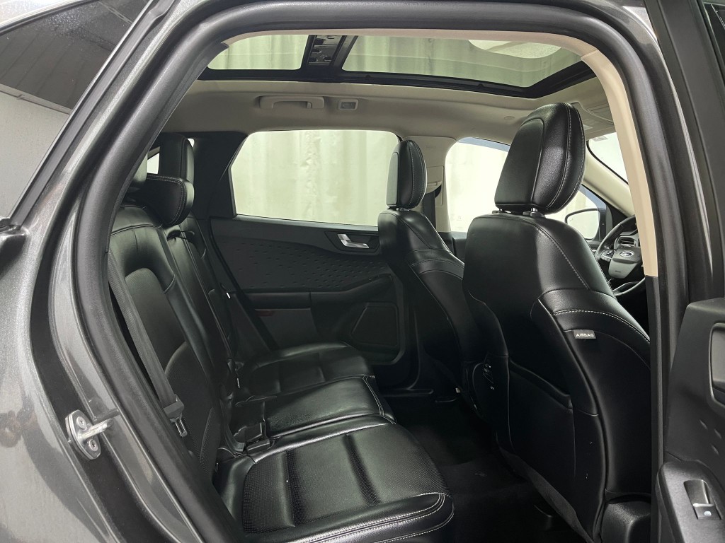 2020 Ford Escape Image 30