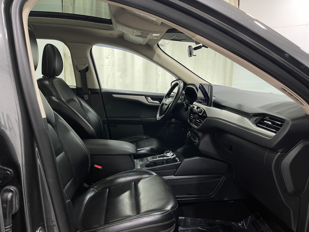 2020 Ford Escape Image 31