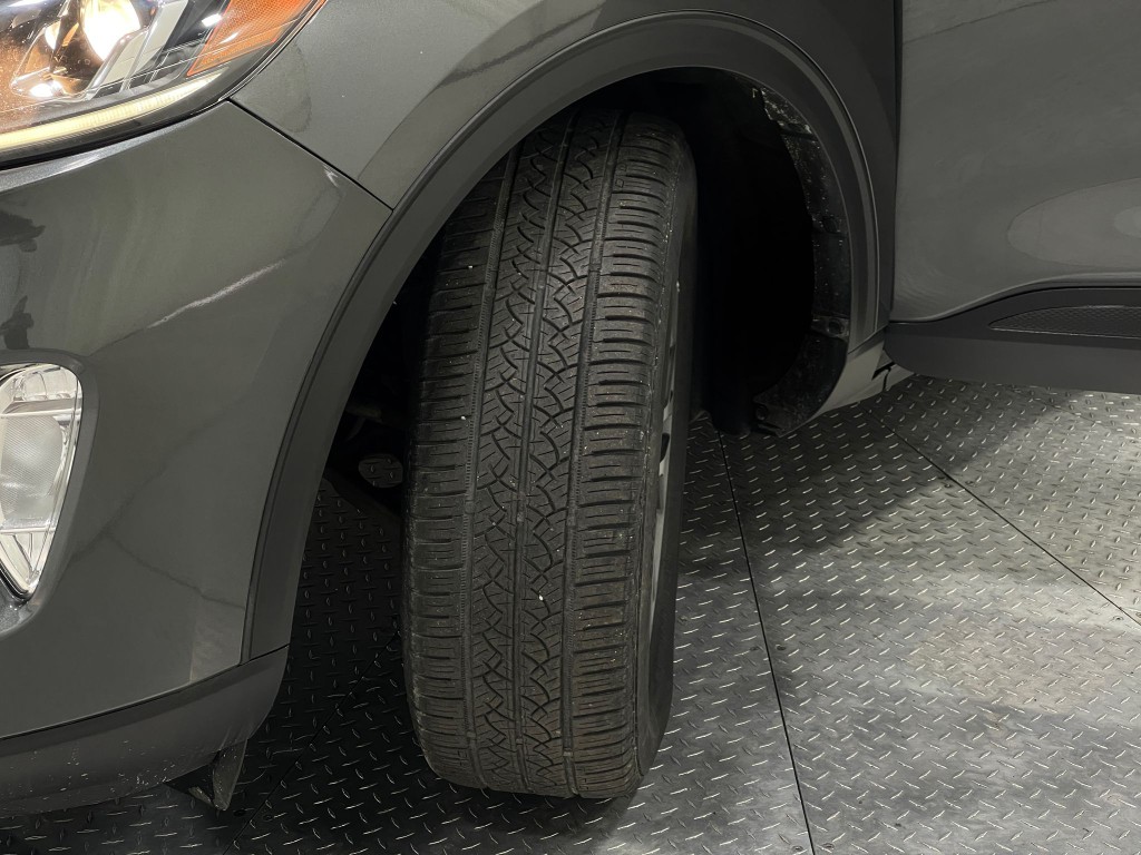 2020 Ford Escape Image 35