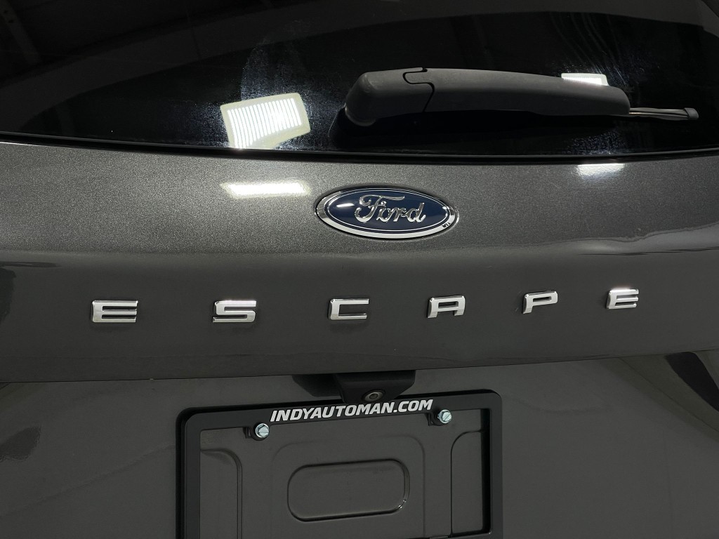 2020 Ford Escape Image 38