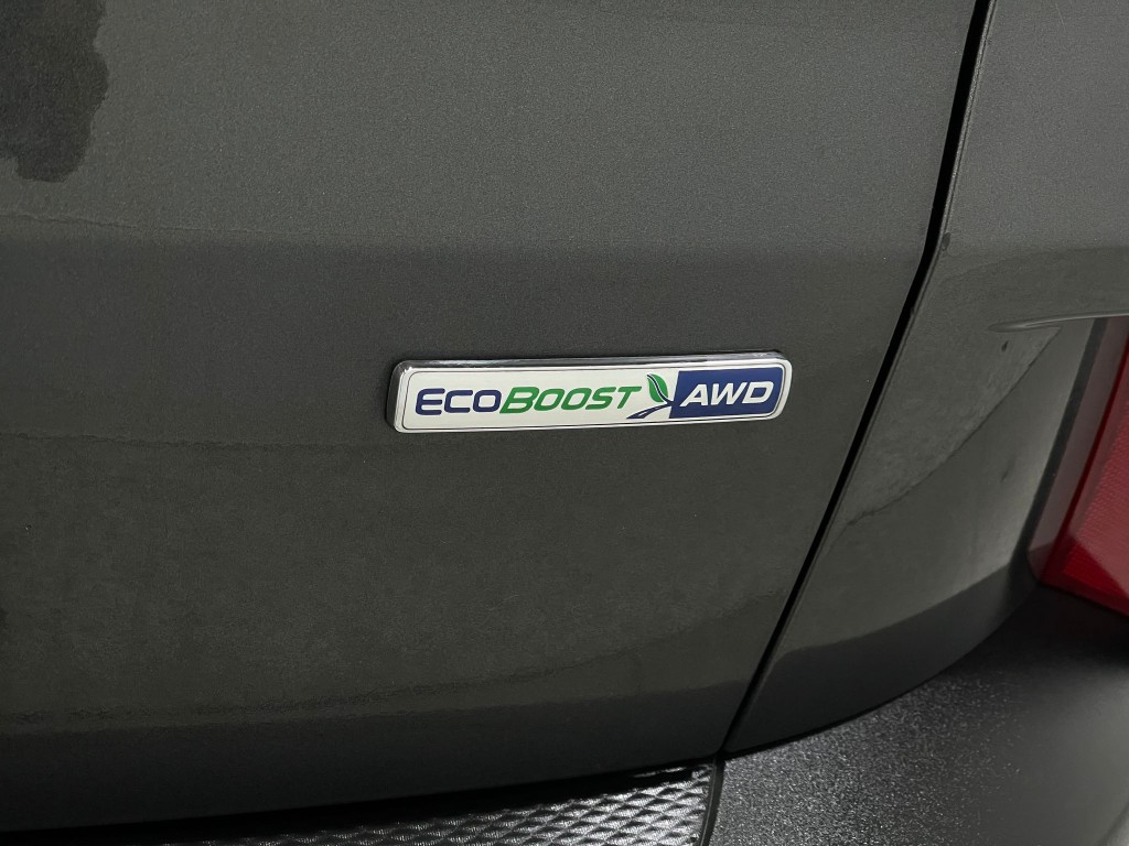 2020 Ford Escape Image 40