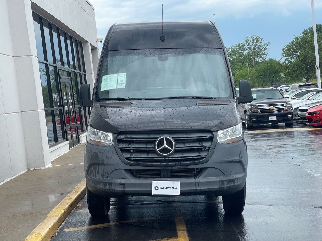 2020 Mercedes-Benz Sprinter Image 3