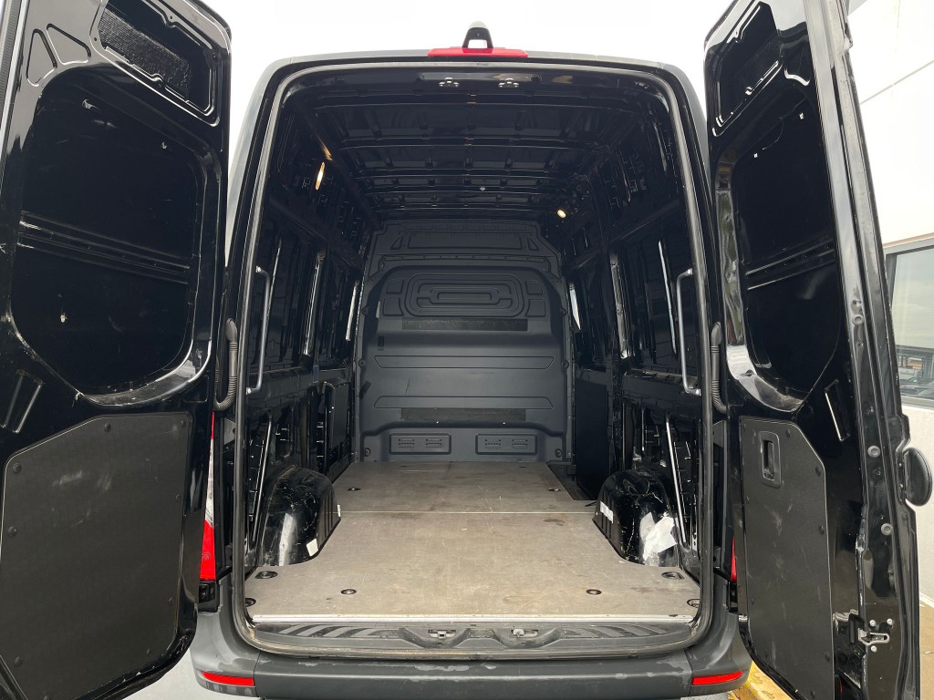 2020 Mercedes-Benz Sprinter Image 23