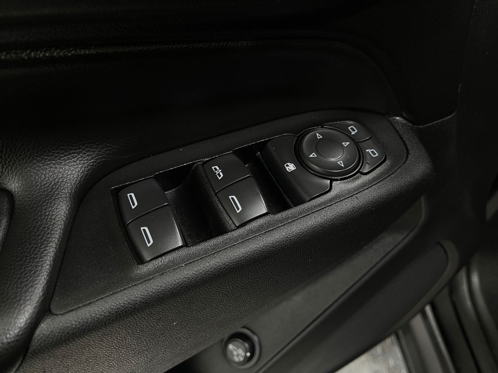2019 Chevrolet Equinox Image 14