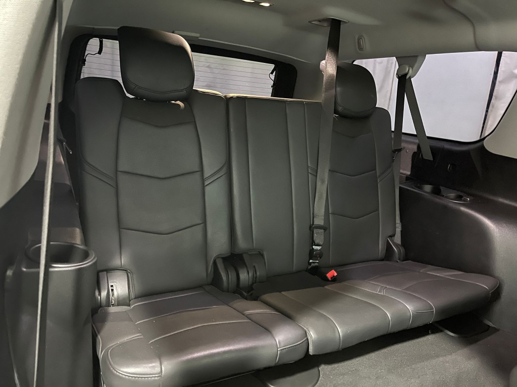 2019 Cadillac Escalade Image 32