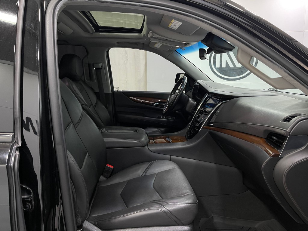 2019 Cadillac Escalade Image 34