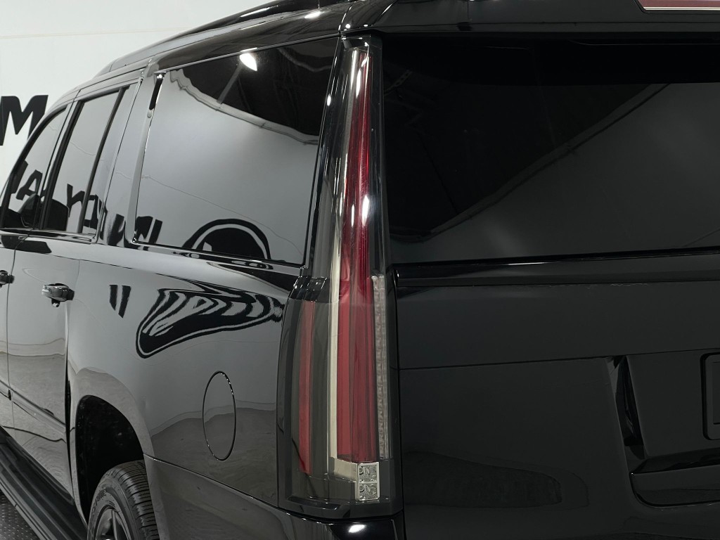 2019 Cadillac Escalade Image 36