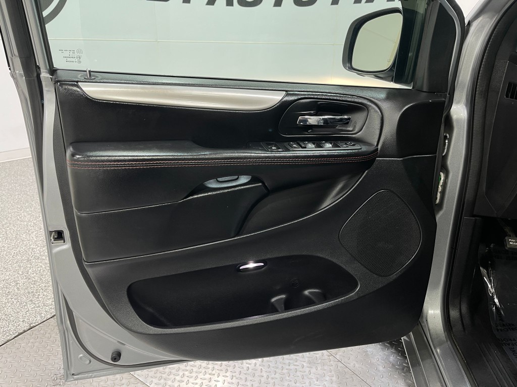 2019 Dodge Grand Caravan Image 14