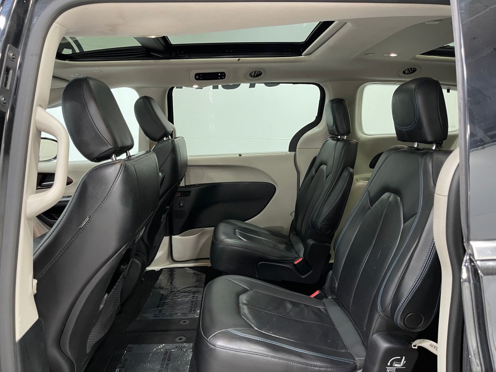 2019 Chrysler Pacifica Image 27