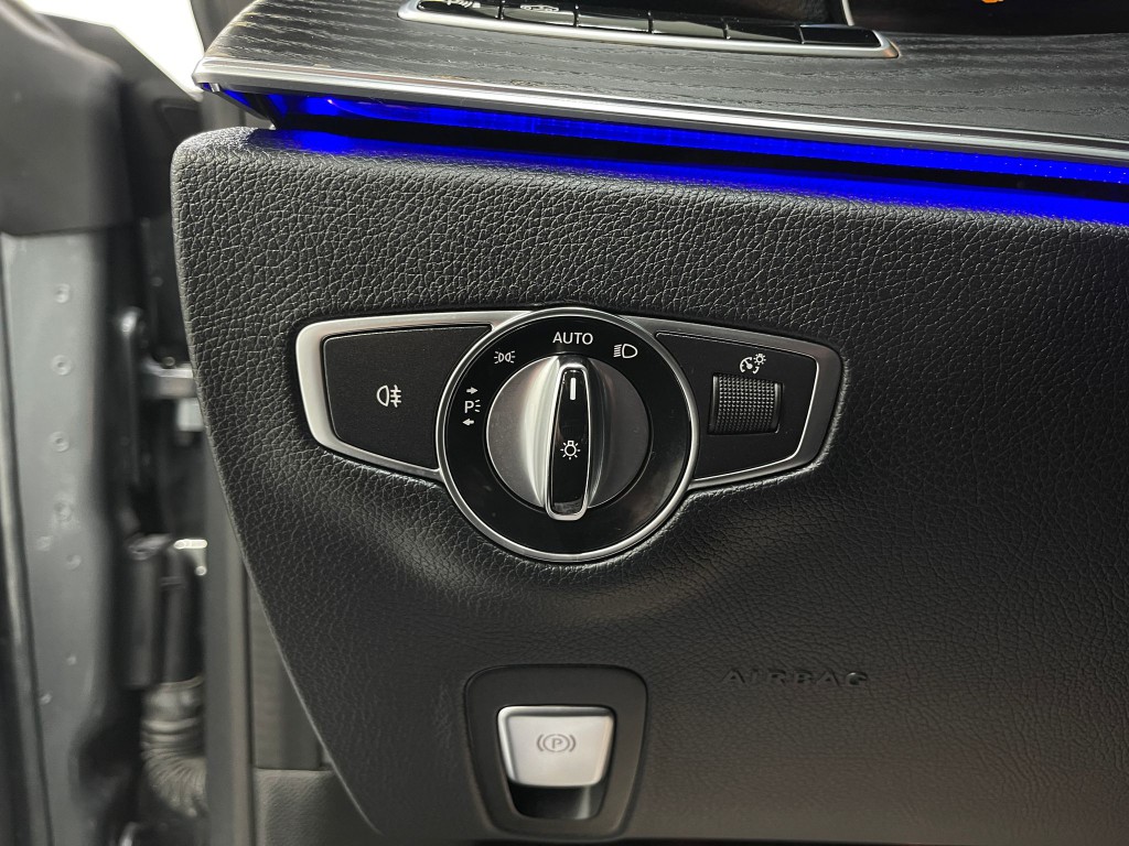 2019 Mercedes-Benz E-Class Image 22