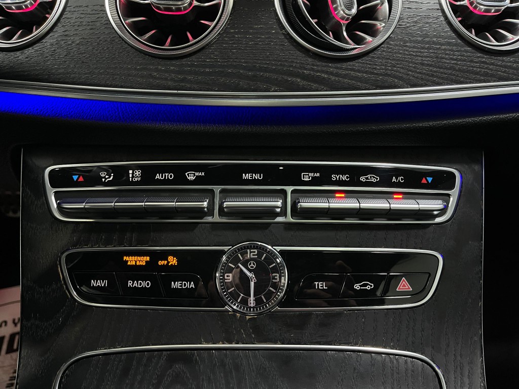 2019 Mercedes-Benz E-Class Image 26