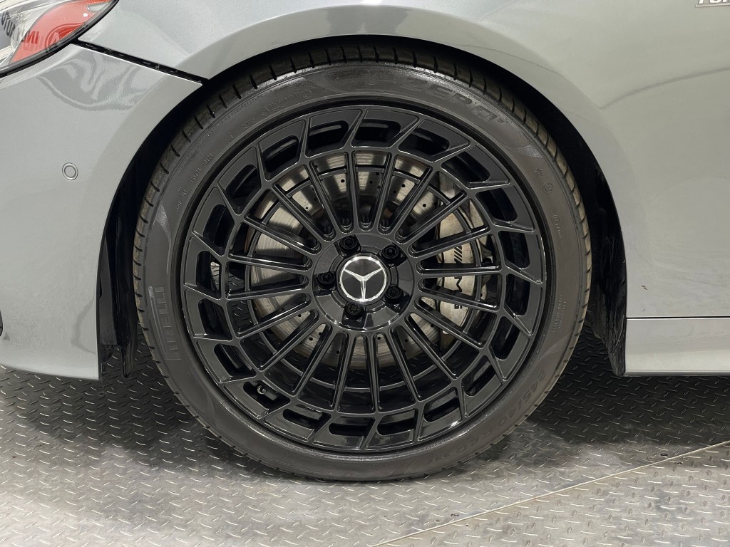 2019 Mercedes-Benz E-Class Image 36