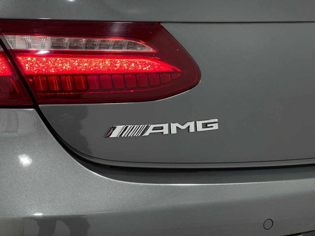 2019 Mercedes-Benz E-Class Image 40