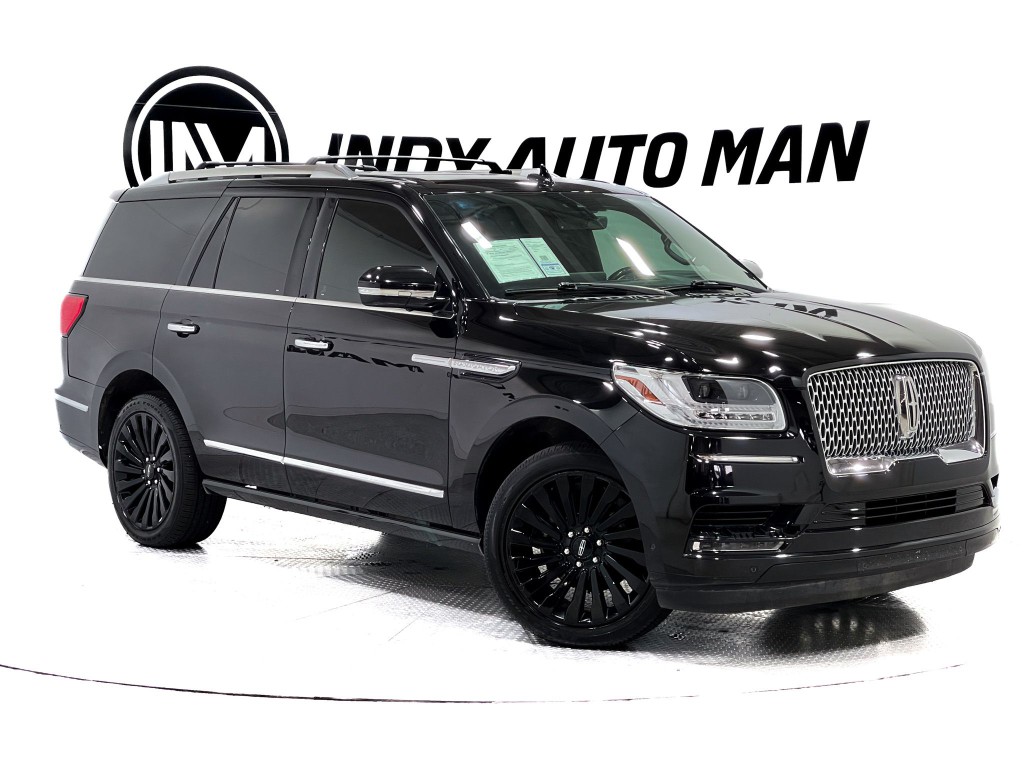 2019 Lincoln Navigator Image 2