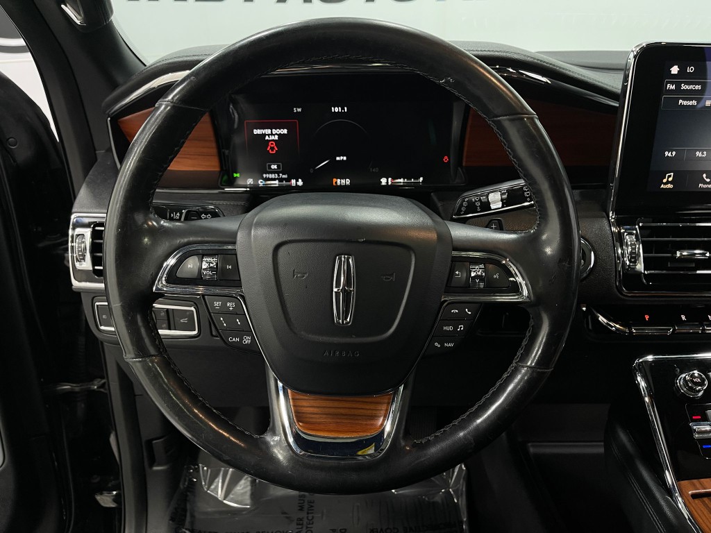 2019 Lincoln Navigator Image 21