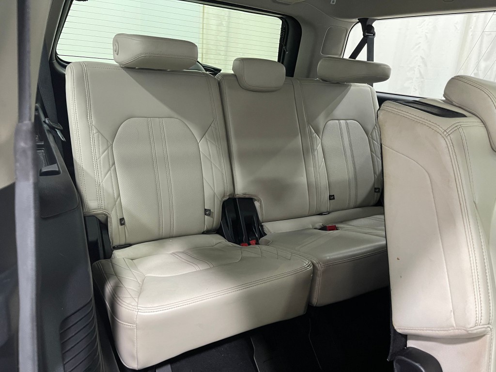 2019 Ford Expedition Image 32