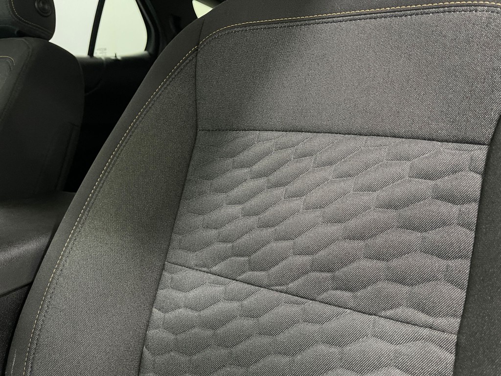 2019 Chevrolet Equinox Image 16