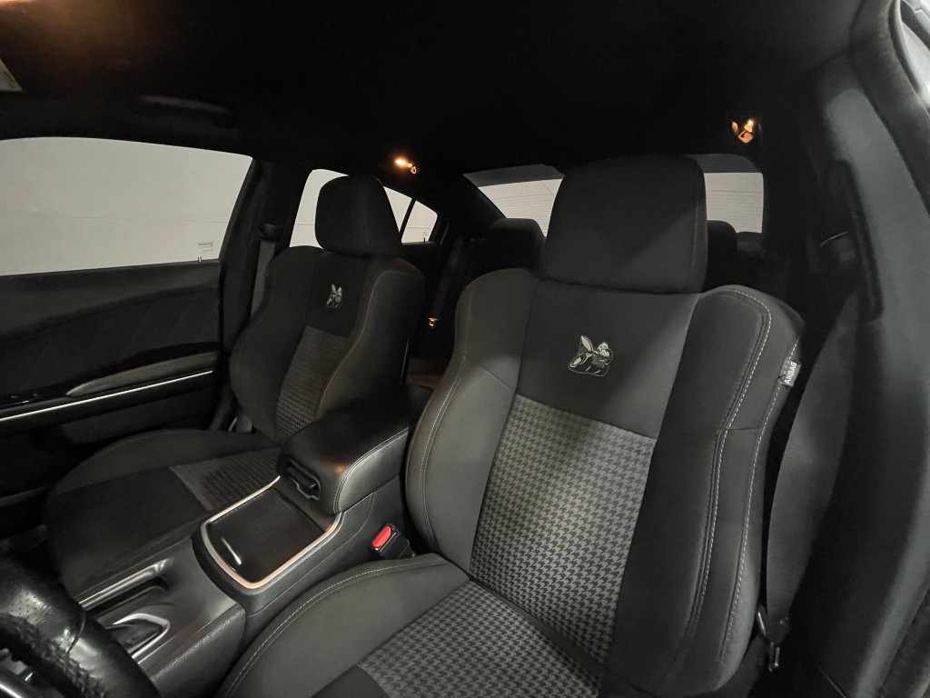 2019 Dodge Charger Image 12