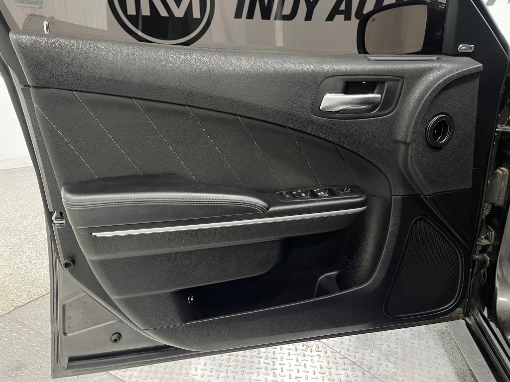 2019 Dodge Charger Image 13