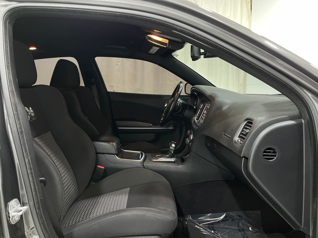 2019 Dodge Charger Image 31