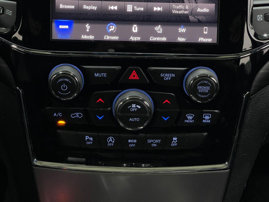 2019 Jeep Grand Cherokee Image 25