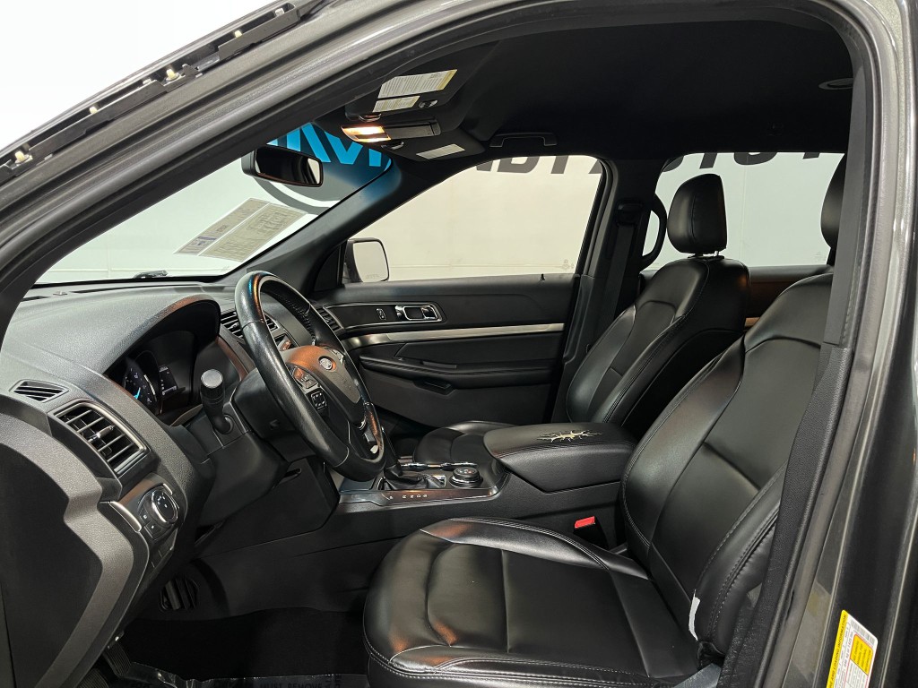 2019 Ford Explorer Image 12