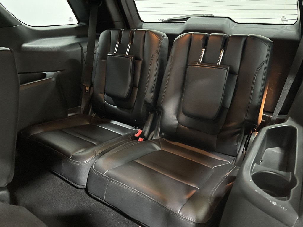 2019 Ford Explorer Image 30
