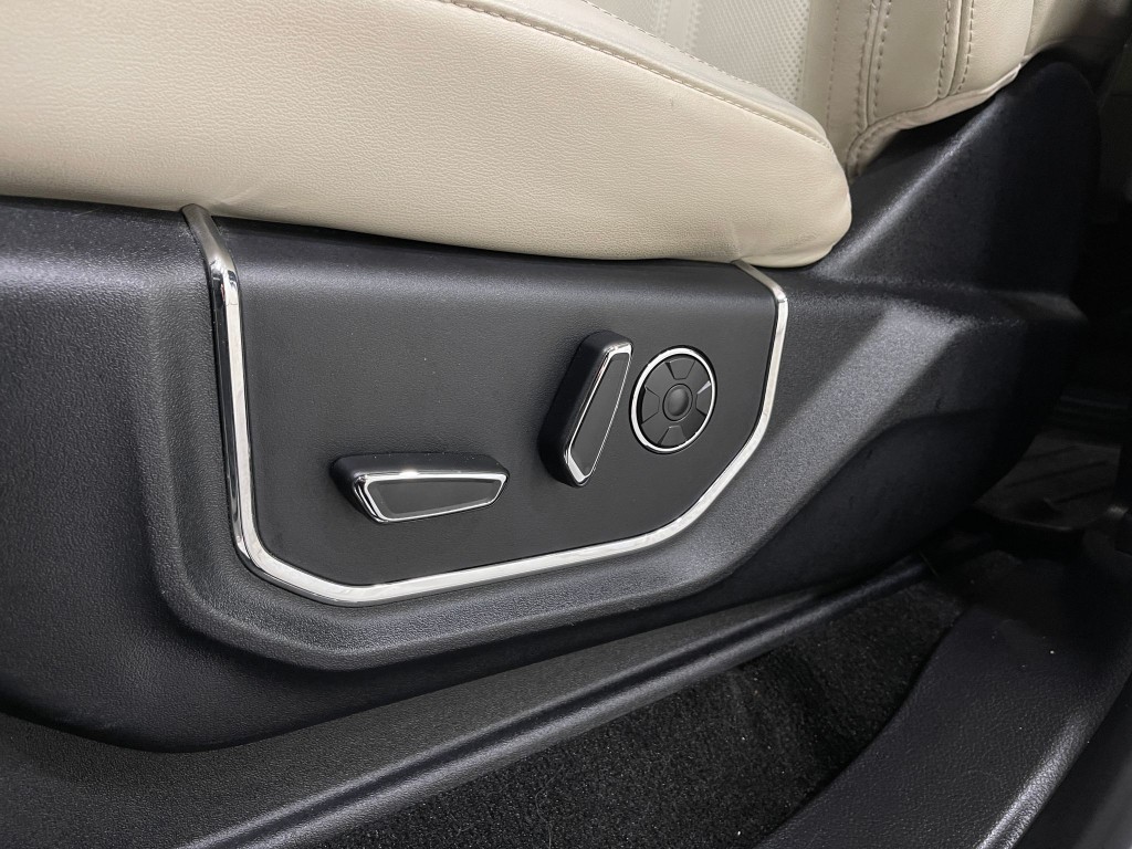2019 Ford Expedition Image 17