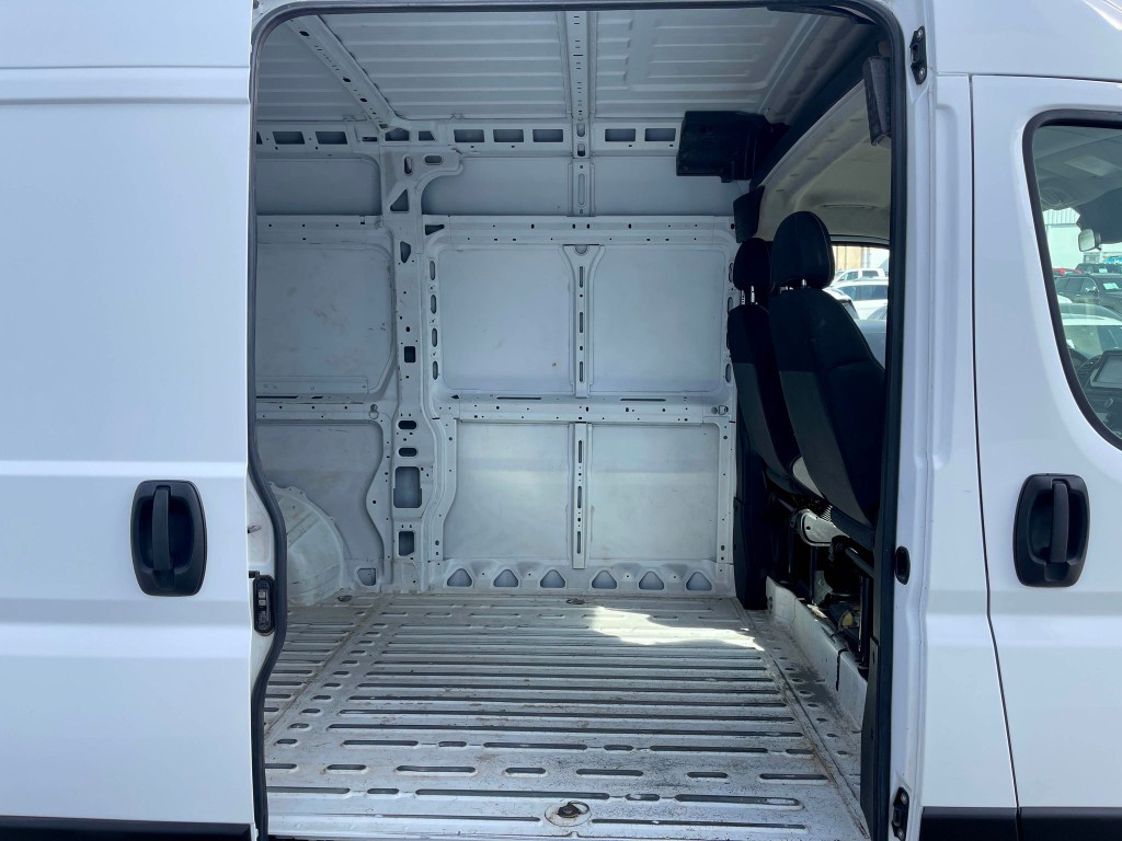 2023 RAM Promaster Image 26